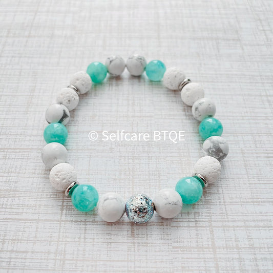Howlite Crystal & Amazonite Mala Beaded Bracelet | 8mm