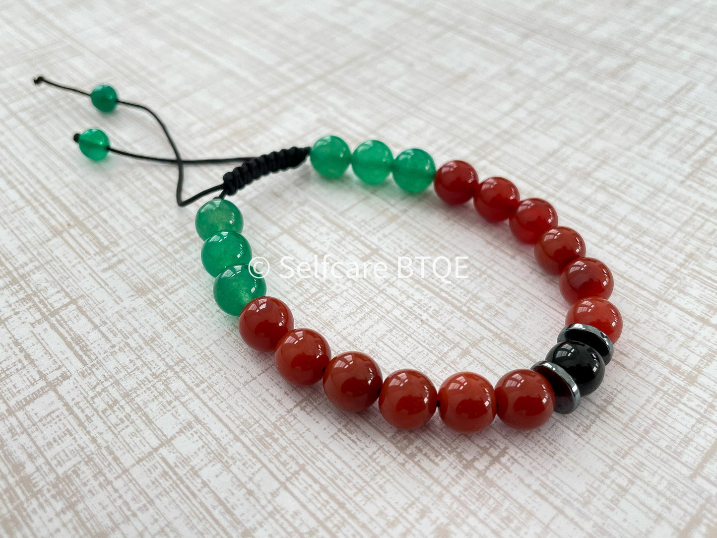 Stress Relief Beaded Bracelet with Carnelian, Green Aventurine, and Onyx stones | Mens | Women | 8mm