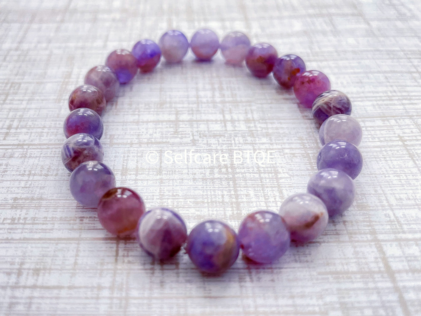 Amethyst bracelet to Calm Fears and Lift Spirits | Mens | Womens | 8mm