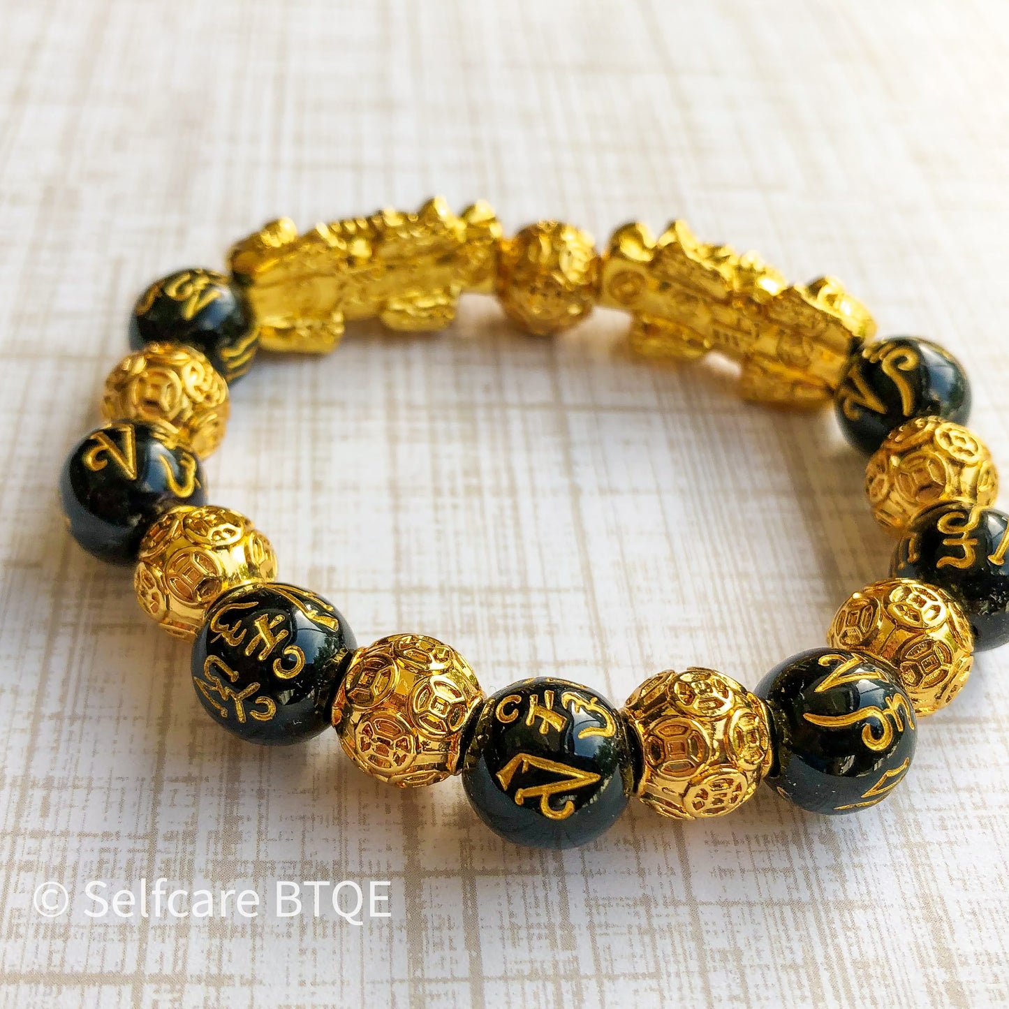 The Double Wealth Pixiu Bracelet | Dual Pixiu & Six Word Mantra | Wealth · Fortune · Abundance | 8mm
